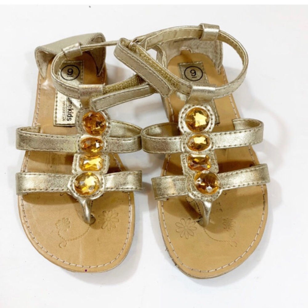 Toddler girls sandals size 9